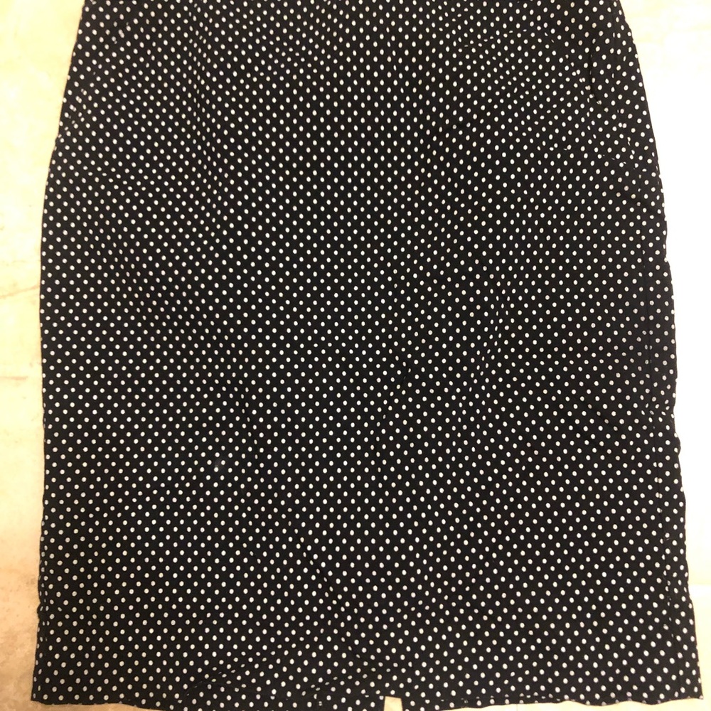 Ladies limited skirt